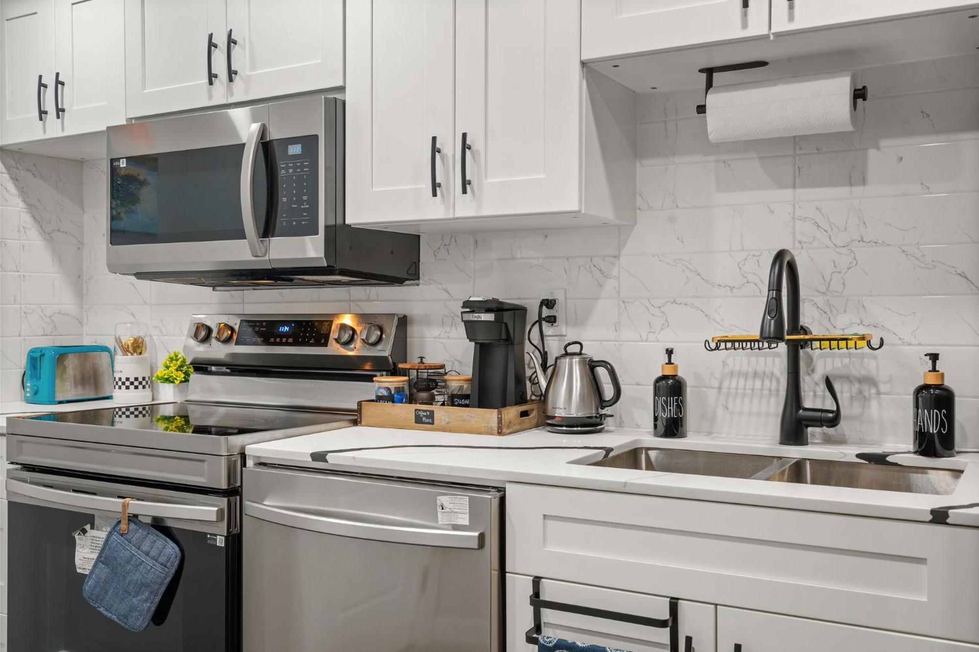 Meriweather - Calgary Breathtaking 1-Bedroom Apartment מראה חיצוני תמונה